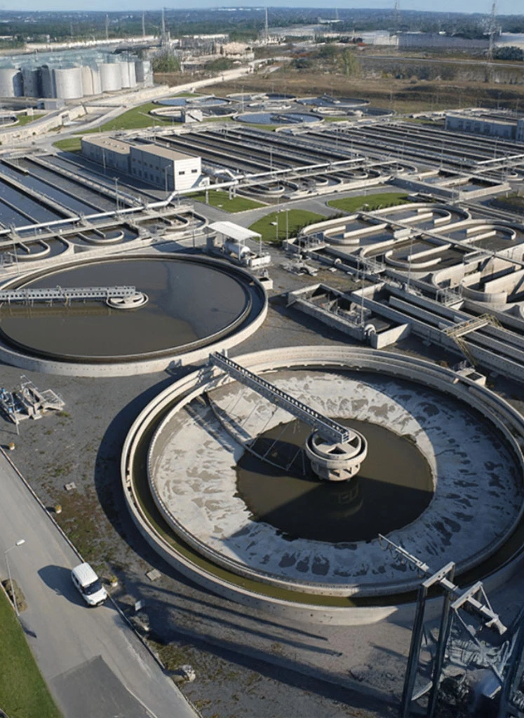 Su Deposu Ve Arıtma Tesisi Kaplama 2 Arıtma Tesisi Havuzunda Polyurea Membran Kaplama