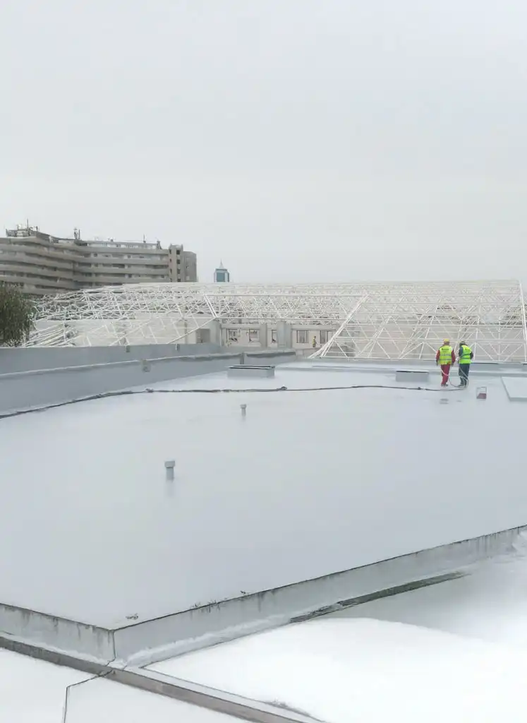 Teras Ve Çatı Su Yalıtımı (Polyurea) 2 Çatı Parapet Ve Birleşim Detaylarında Polyurea Uygulaması